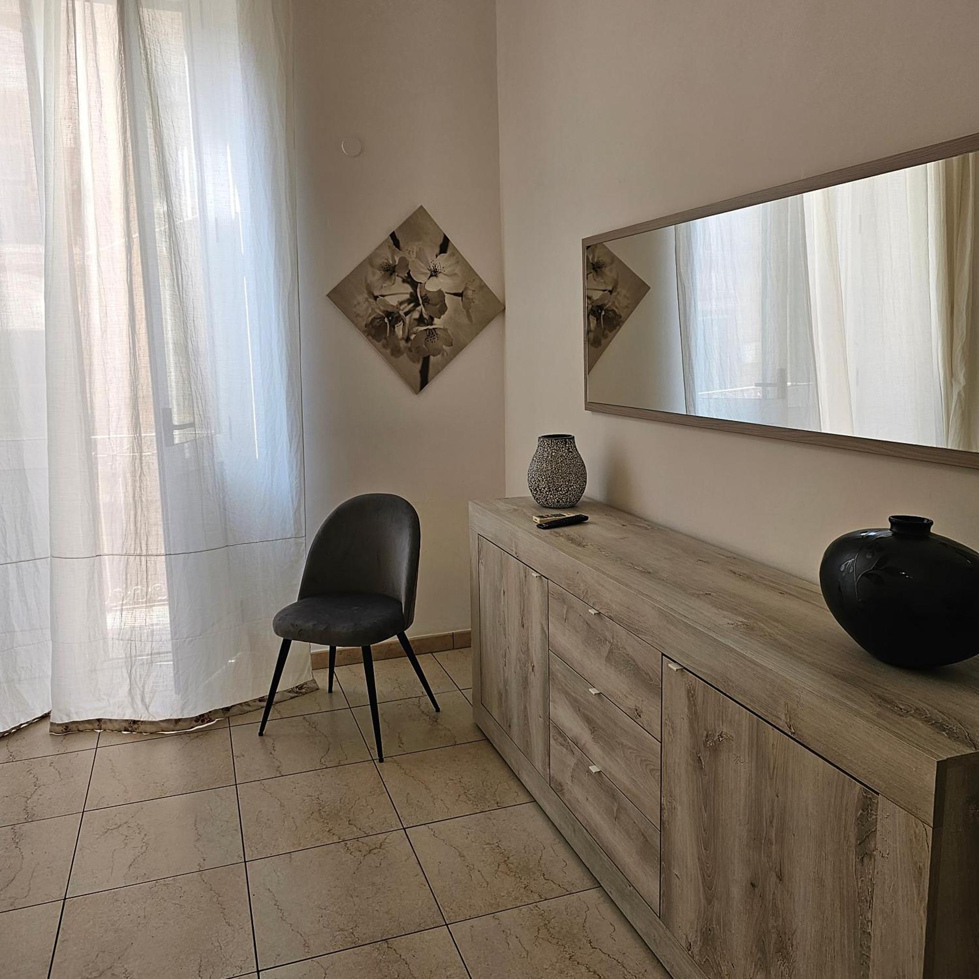 Duca70 "Suite Home" Taranto Eksteriør billede